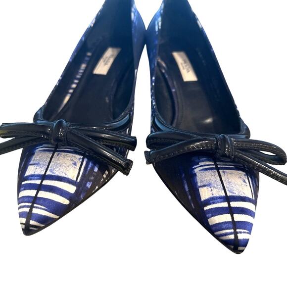 Prada Handbags - Prada Satin Printed Pumps with Kitten Heels - Size 6